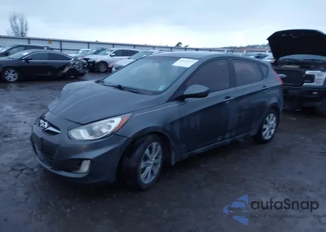2012 Hyundai Accent Se z USA, uszkodzony, nr VIN KMHCU5AE3CU035293